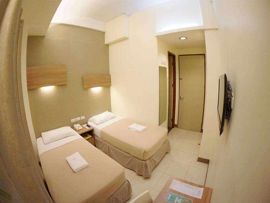 The Center Suites Cebu Zewnętrze zdjęcie
