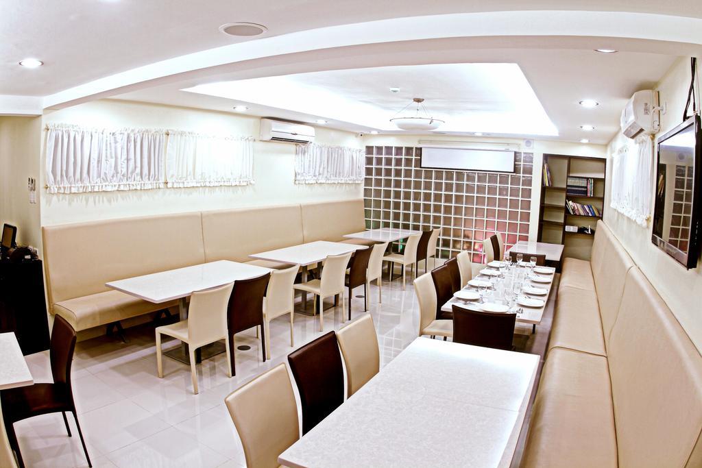 The Center Suites Cebu Zewnętrze zdjęcie