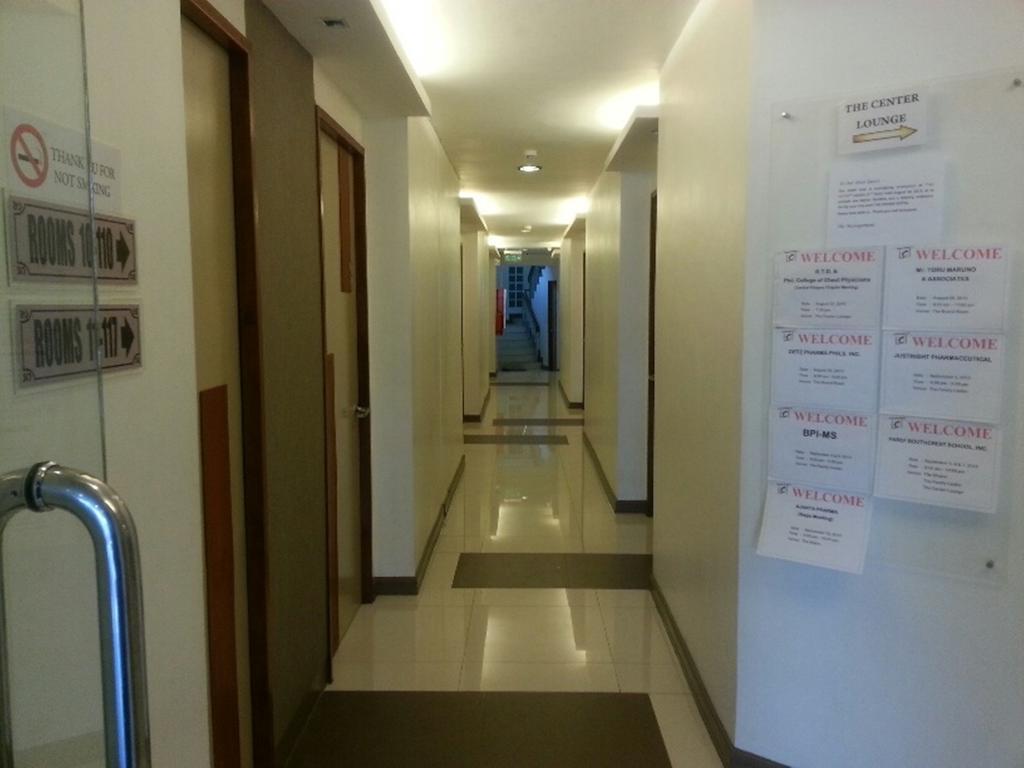 The Center Suites Cebu Zewnętrze zdjęcie