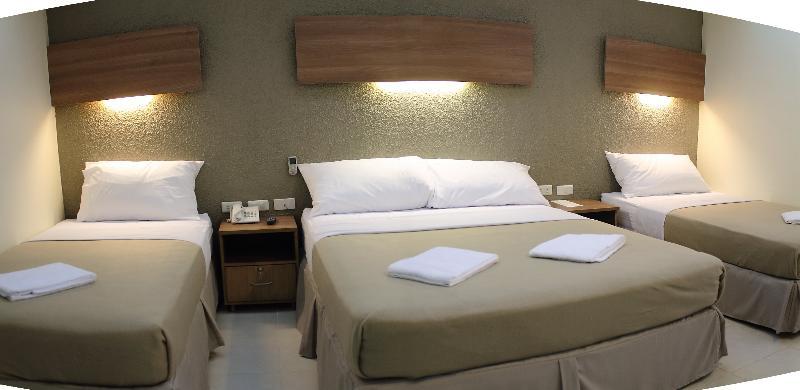 The Center Suites Cebu Zewnętrze zdjęcie