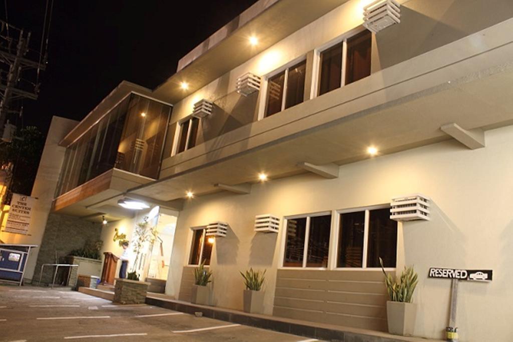 The Center Suites Cebu Zewnętrze zdjęcie