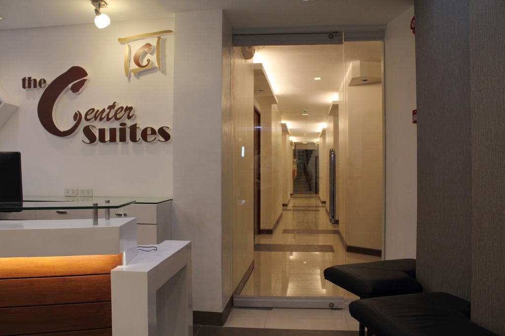 The Center Suites Cebu Zewnętrze zdjęcie